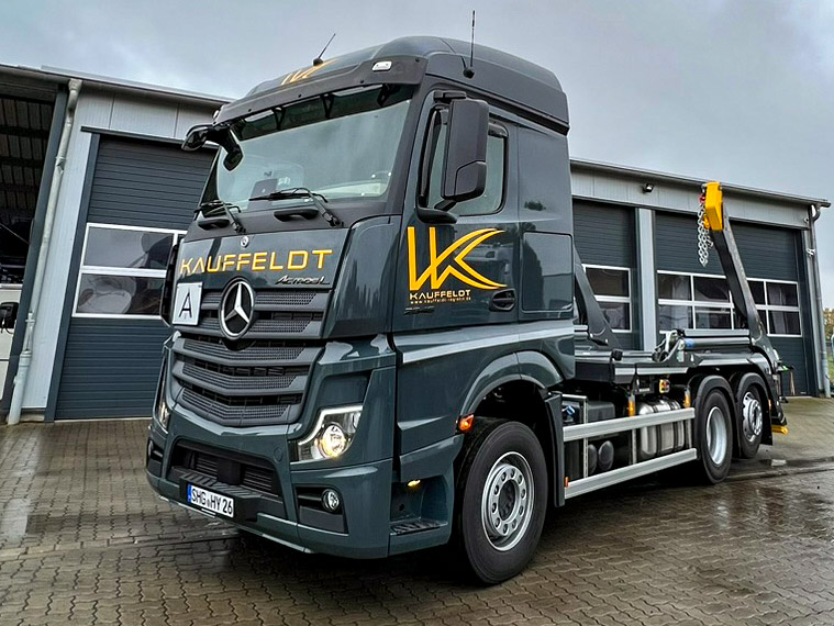 Absetz-LKW-01--Kauffeldt